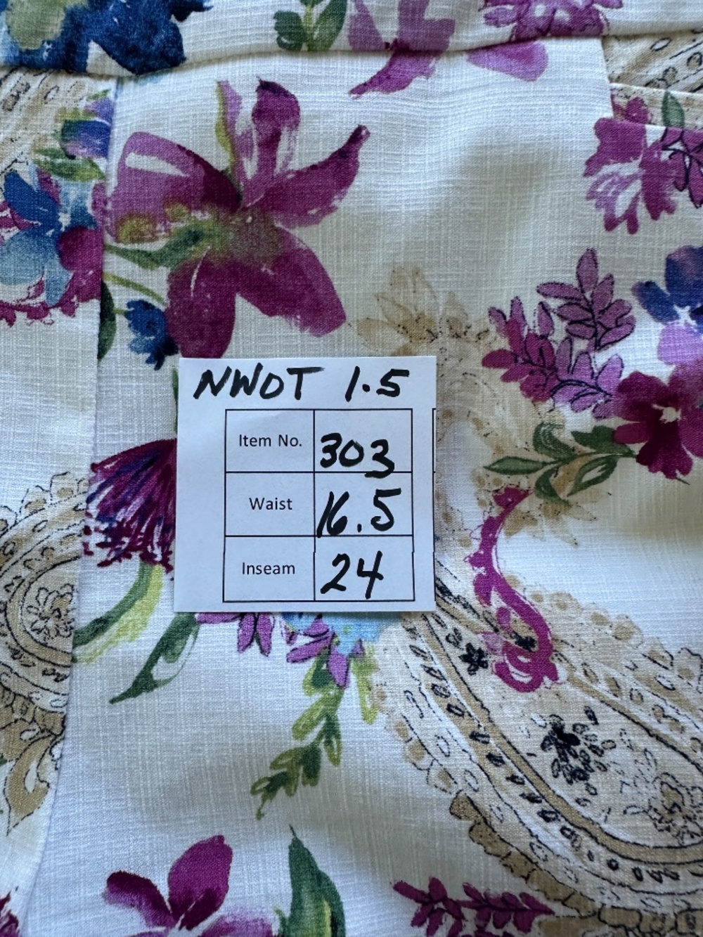 Chico's Floral Paisley Crop Pant Chico's 1.5 / US 10 - Picture 6 of 6